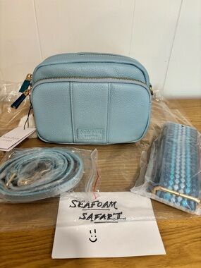 NWT Pom Pom London Original Bag in Carolina Blue Leather